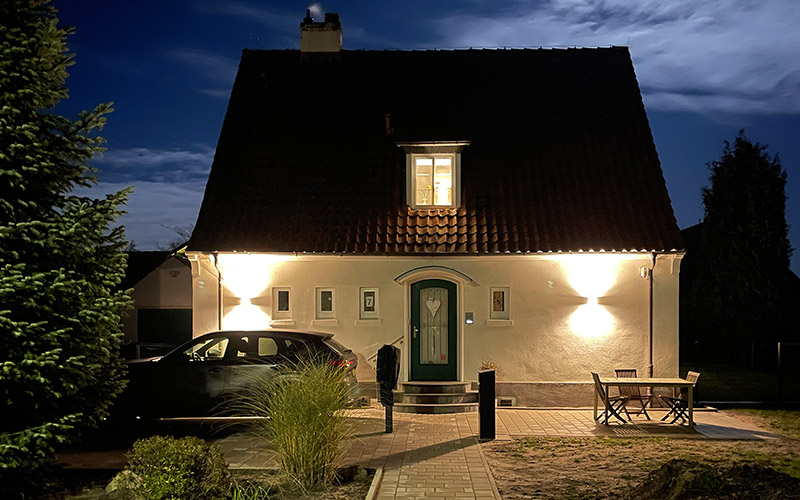 AF7_Objektansicht_Nachts_2_2023_11_IMG_9161-Kopie_800x500