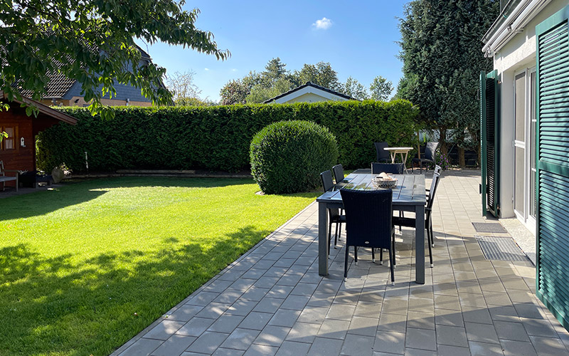 AF7_Terrasse_hinten_1_2023-08_IMG_6243-Kopie_800x500